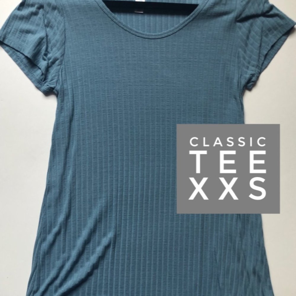 NWT LuLaRoe Classic T, Blue Ribbed, Size XXS